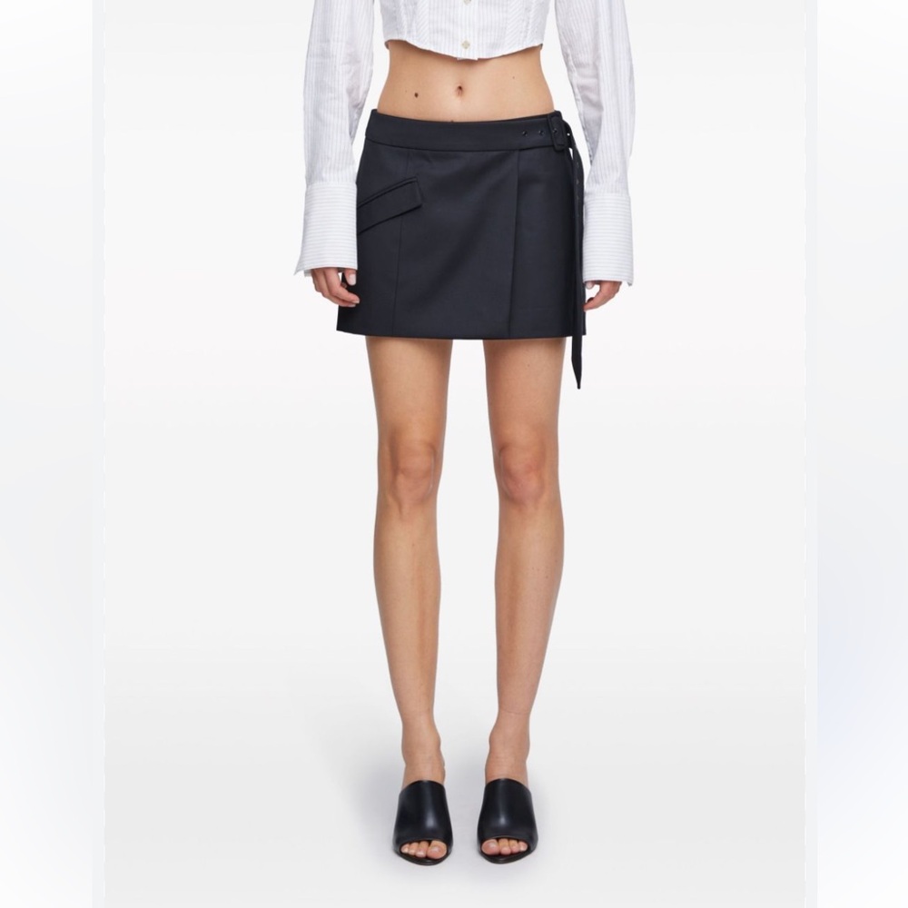 NWT Anna Quan Women's Emma Belted Min Skirt Size US 8 Black New
